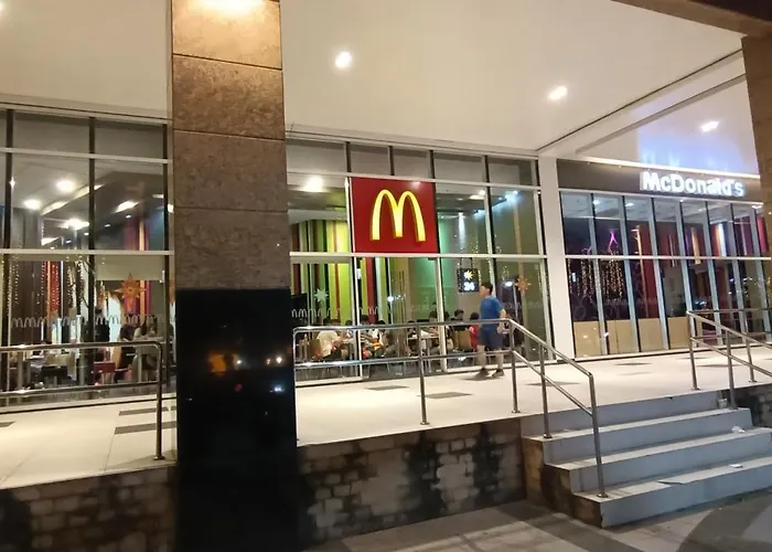 1 Bedroom Condotel In Front Of Terminal 3 Airport