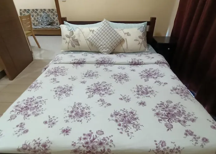 1 Bedroom Condotel In Front Of Terminal 3 Airport Manila